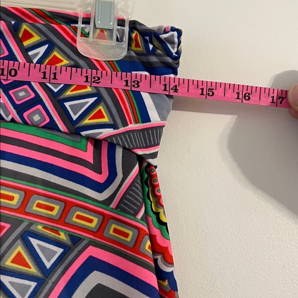 Wide-legged palazzo pants with colorful geometric patterns Size M - Picture 5 of 10